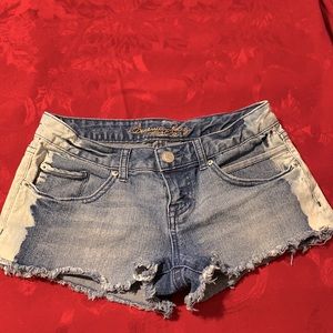 American Rag jean shorts acid wash size 3